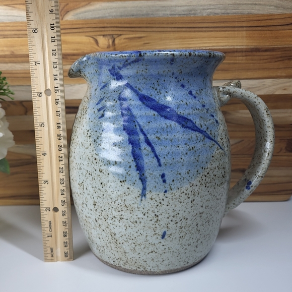 Set of 2 Pottery Jugs / Pitchers, Blue and Grey with Brown flecks. - Picture 2 of 10